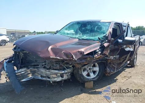 2015 Ram 1500 Outdoorsman z USA, uszkodzony, nr VIN 1C6RR7LT2FS622566